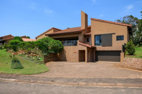 San Lameer Villa 14321 - 5 Bedroom Deluxe - 10 pax - San Lameer Rental Agency